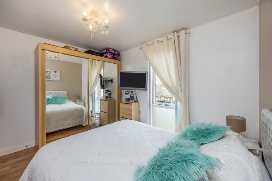 Apt 12 The Oar, 31 Annadale Crescent