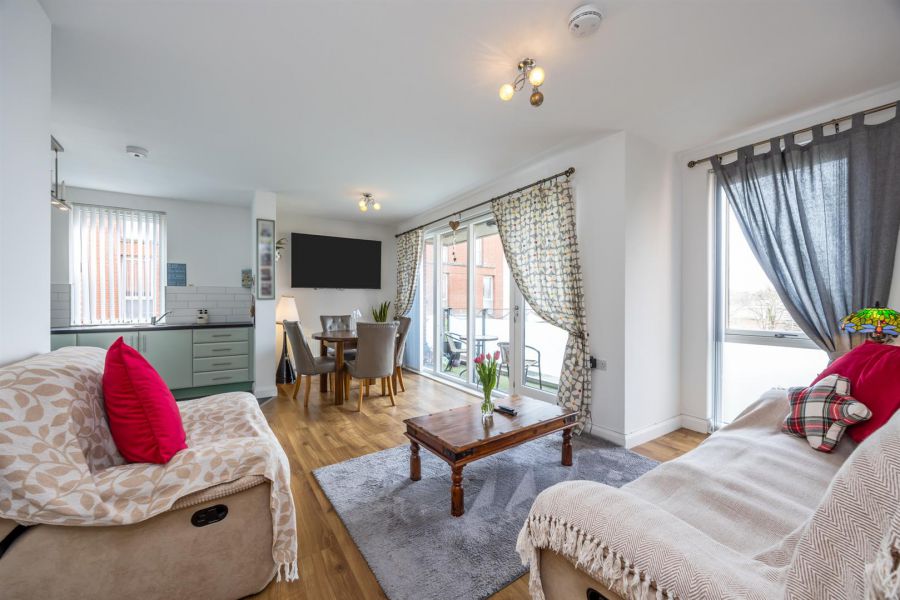 Apt 12 The Oar, 31 Annadale Crescent