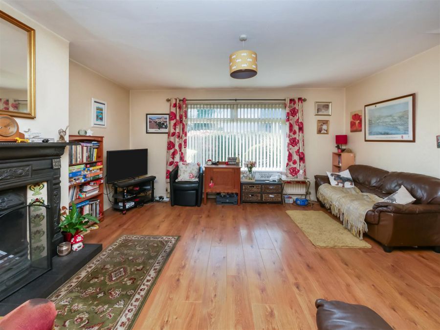 10 Prospect Park, Off The Tullygarvan Road