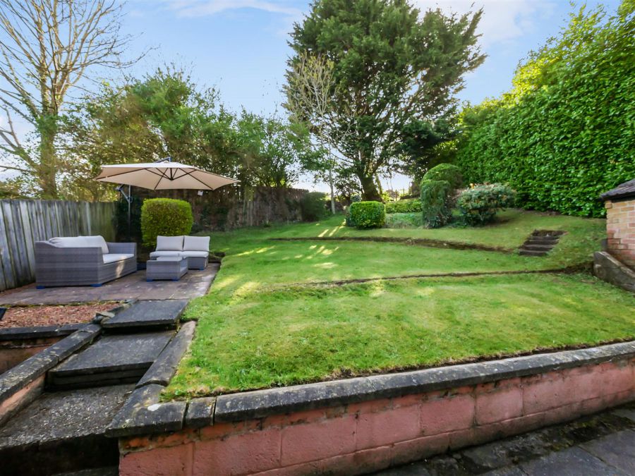 23 Beechgrove Crescent, Upper Knockbreda Road