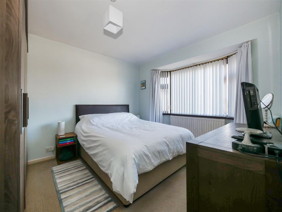 23 Beechgrove Crescent, Upper Knockbreda Road