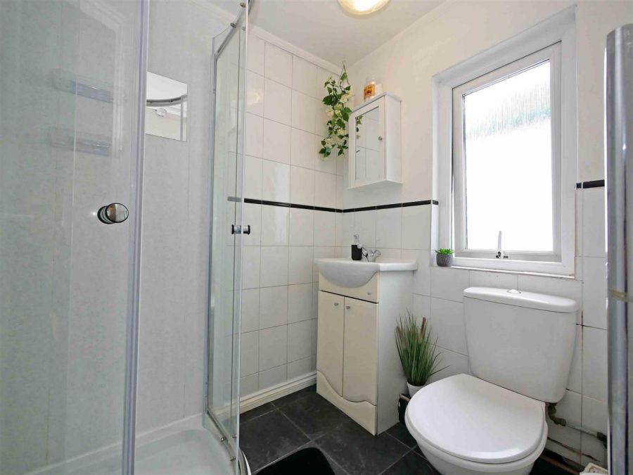 27 Park Parade, Ravenhill Road