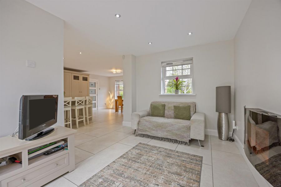 10 Beechill Road