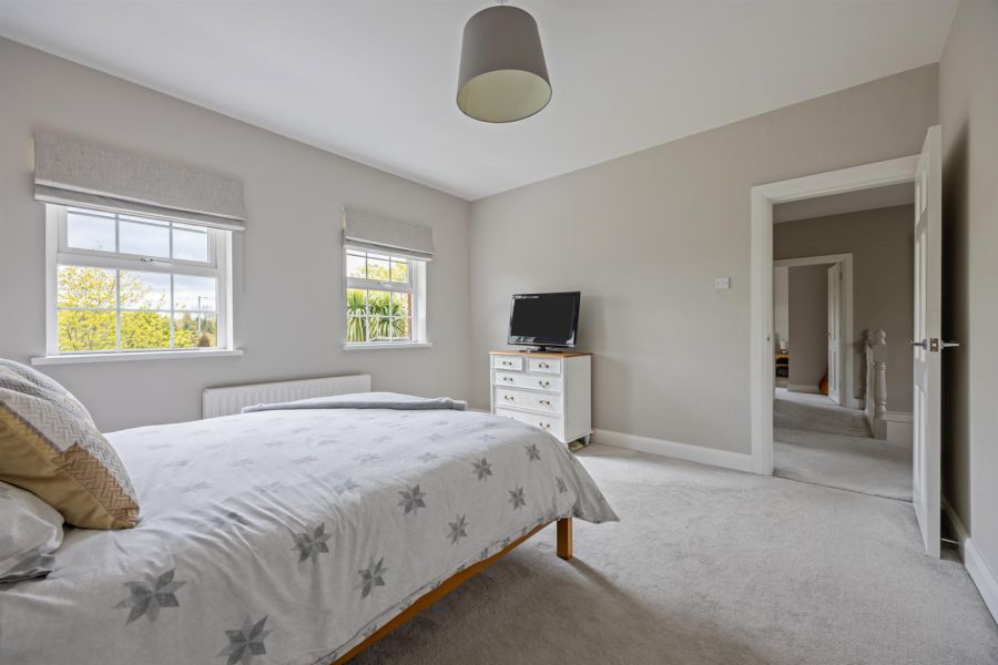 10 Beechill Road