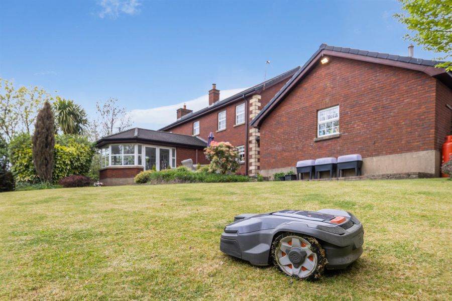 10 Beechill Road