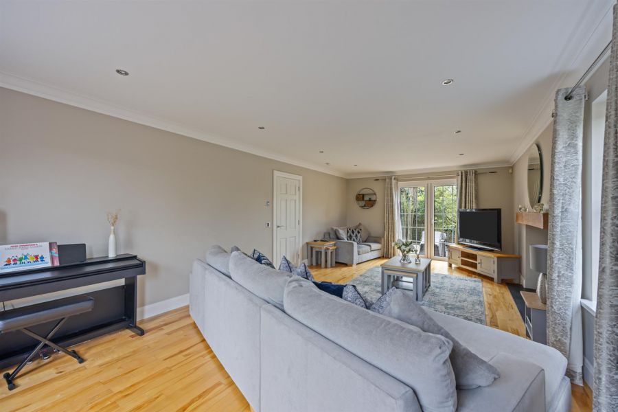 10 Beechill Road