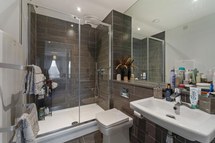 Apt 503, Portland 88 Ormeau Road