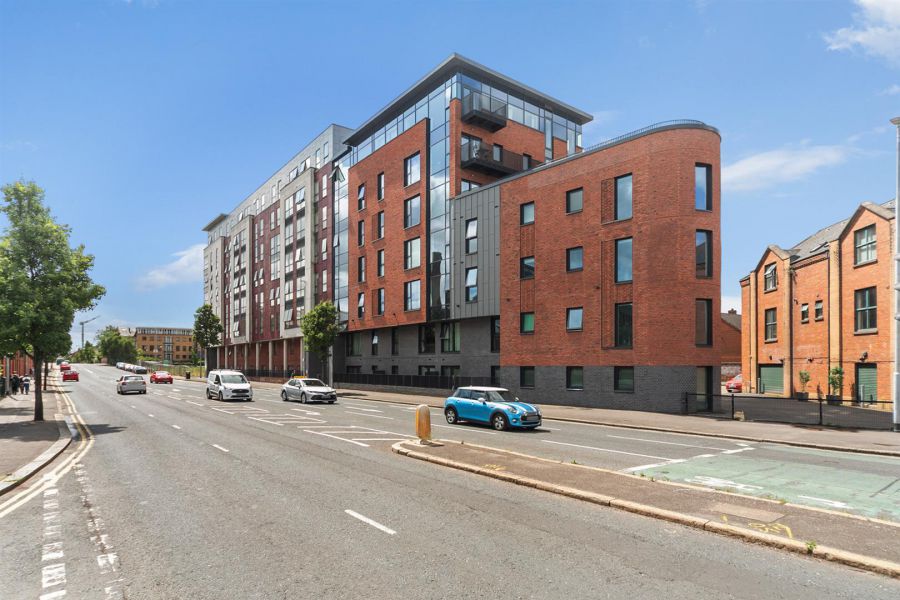 Apt 503, Portland 88 Ormeau Road