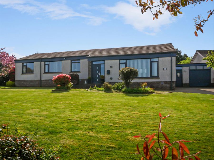 11 Pinewood Park, Drumbo