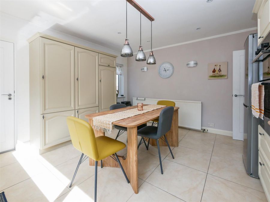 11 Pinewood Park, Drumbo