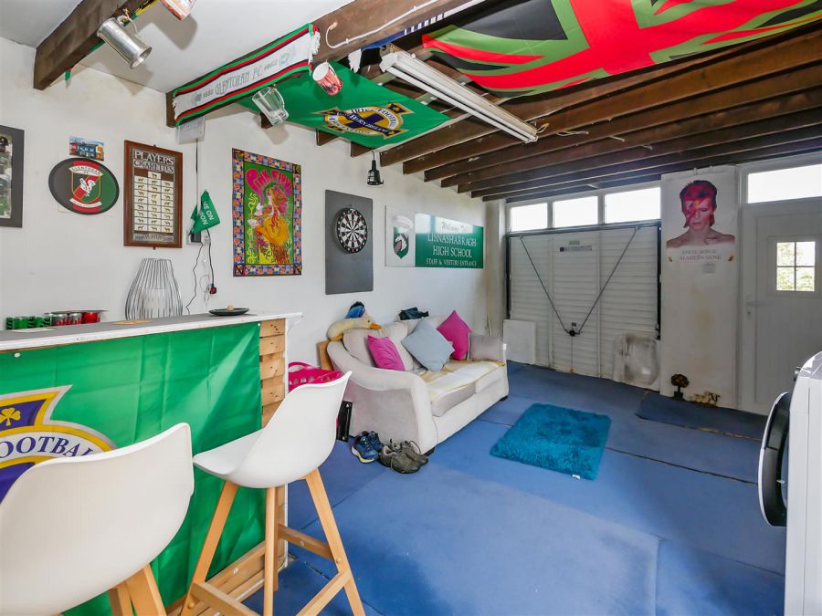 11 Pinewood Park, Drumbo