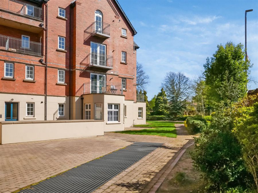 Apt 56 Bell Towers South