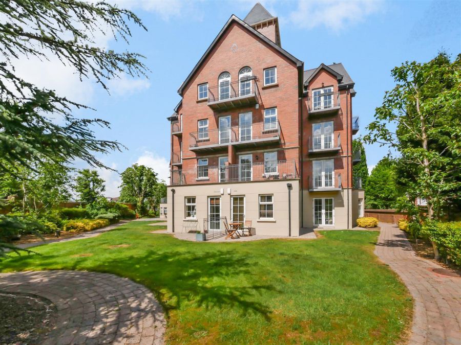 Apt 56 Bell Towers South