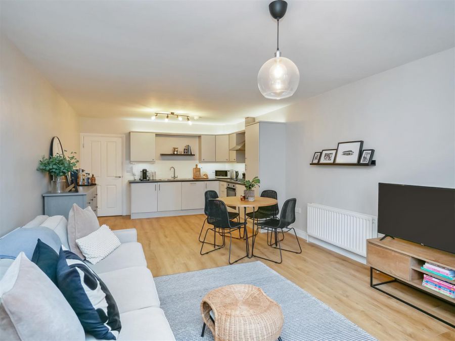 Apt 56 Bell Towers South