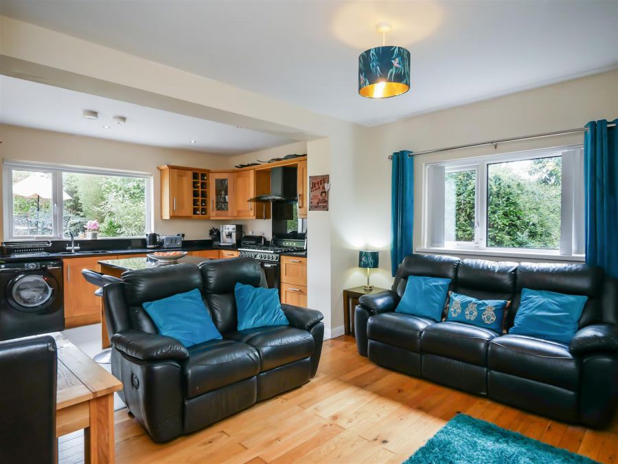 688 Saintfield Road, Carryduff