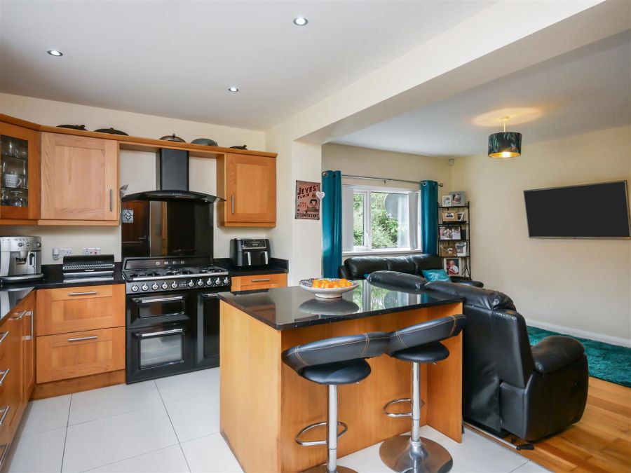 688 Saintfield Road, Carryduff