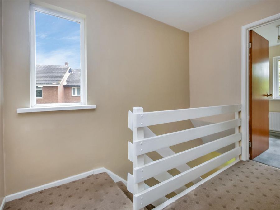 1 Hampton Strand
