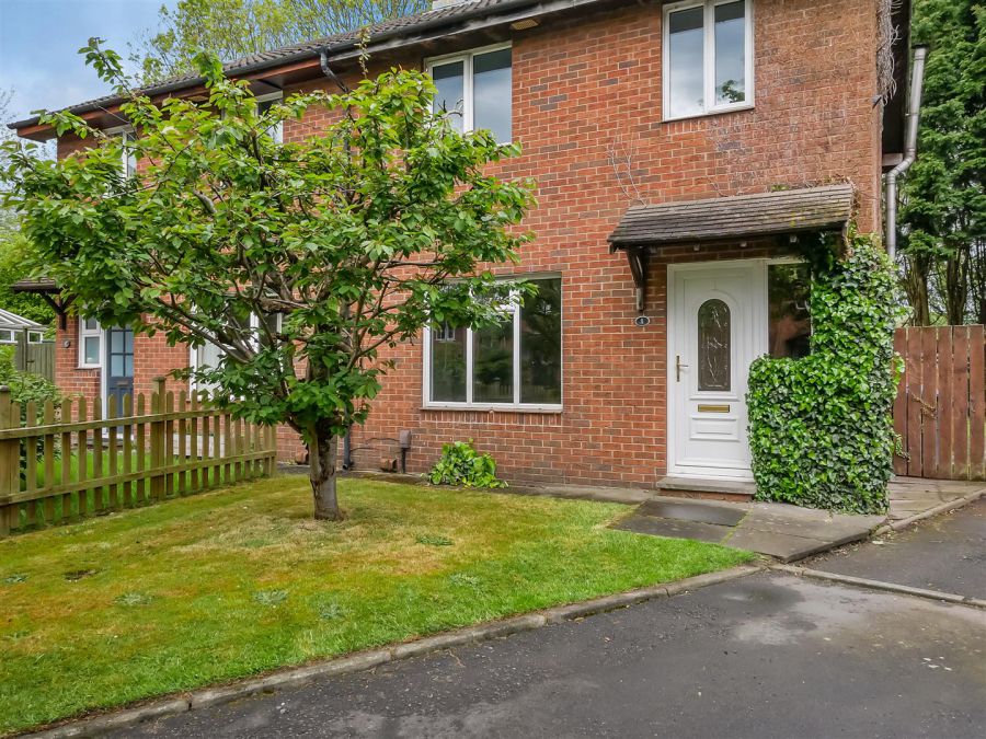 1 Hampton Strand