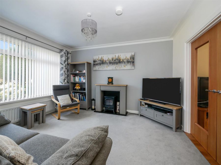8 Carnbrae Avenue, Off Newton Park