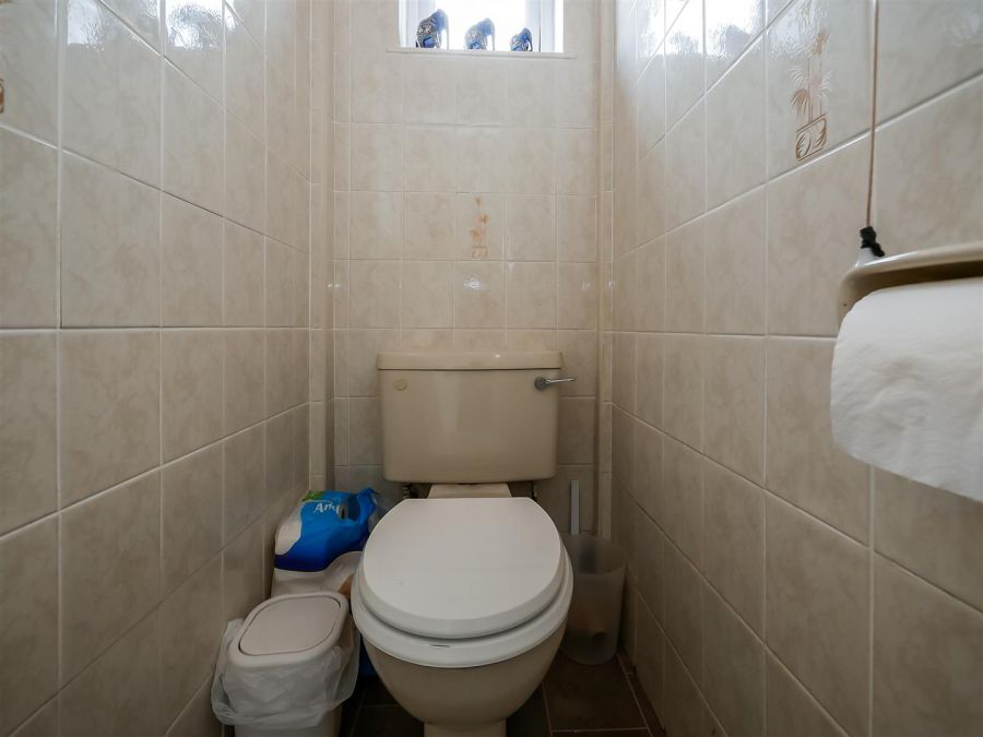 32 Merok Gardens, Cregagh