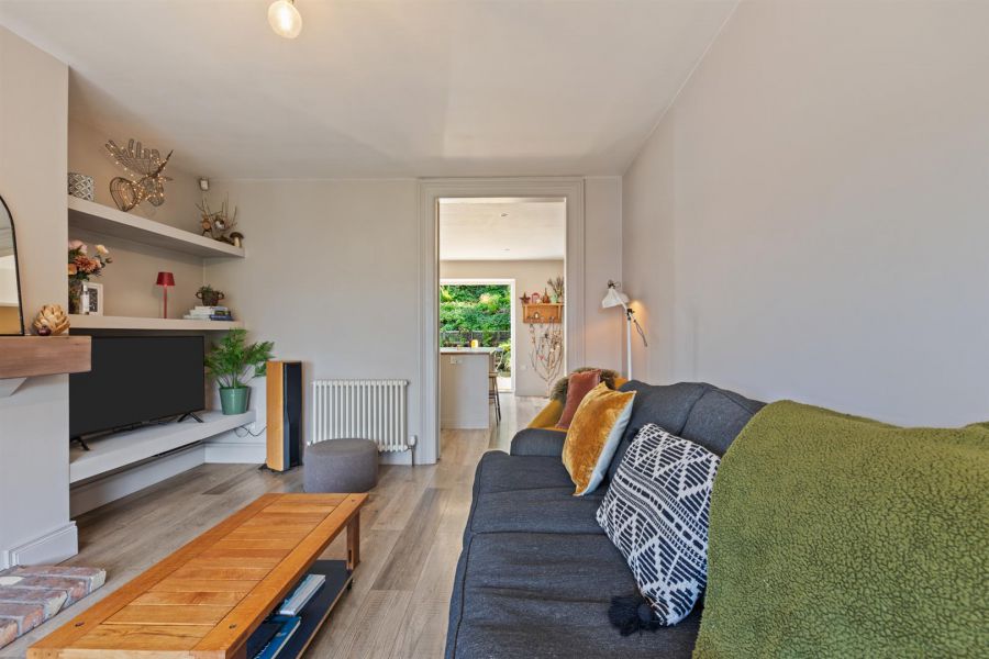 37 Grey Castle Manor, Castlereagh Hills