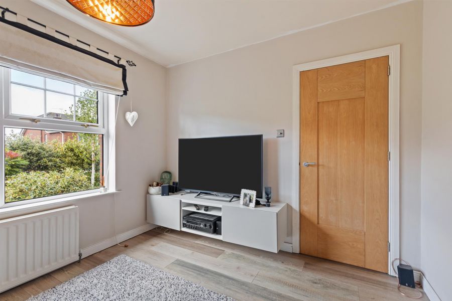 37 Grey Castle Manor, Castlereagh Hills