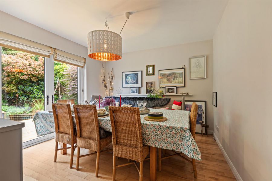 37 Grey Castle Manor, Castlereagh Hills