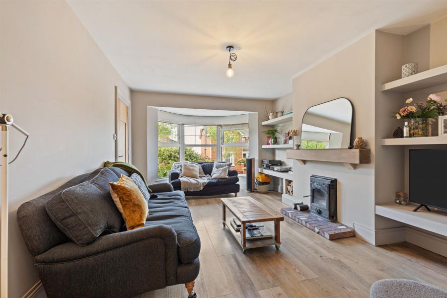 37 Grey Castle Manor, Castlereagh Hills