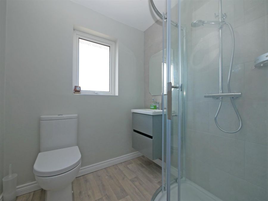 4 Drumart Walk, Belvoir Park