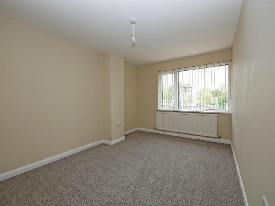 4 Drumart Walk, Belvoir Park