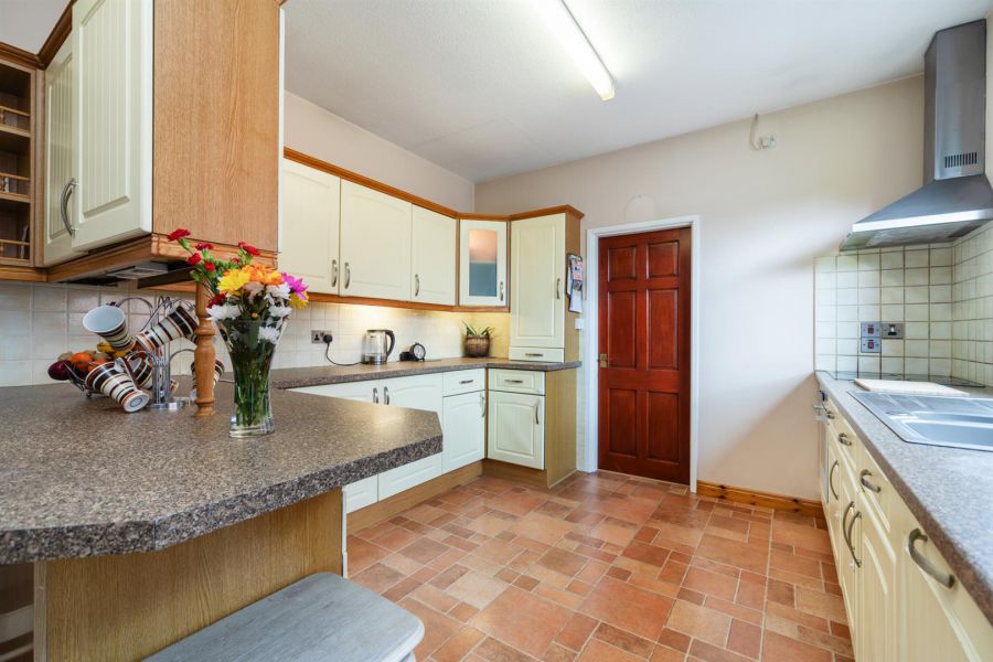 8 Beechill Road