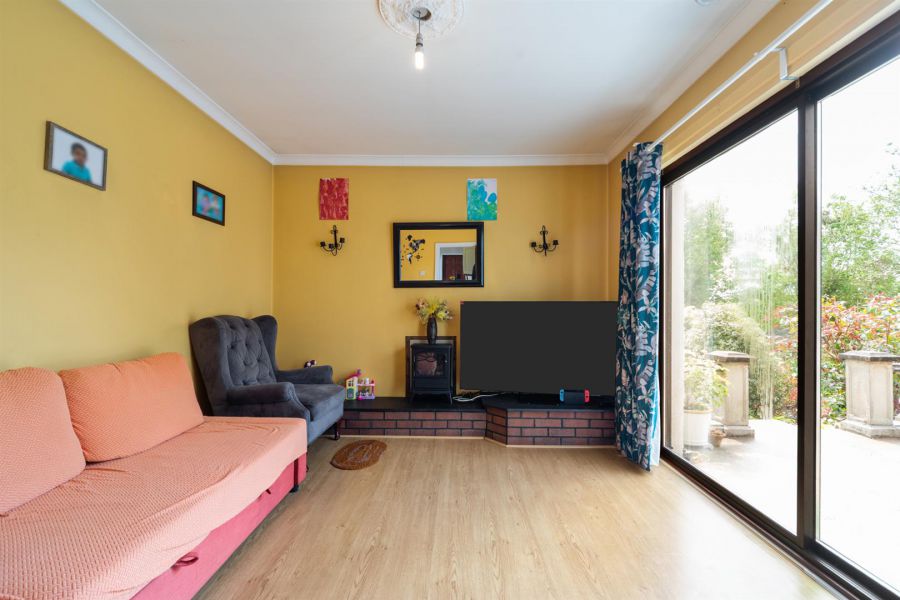 8 Beechill Road