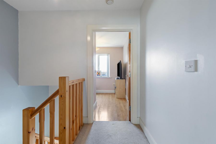 20 Baronscourt Heights