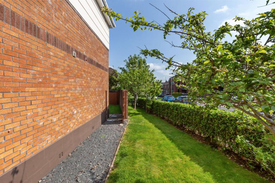 20 Baronscourt Heights