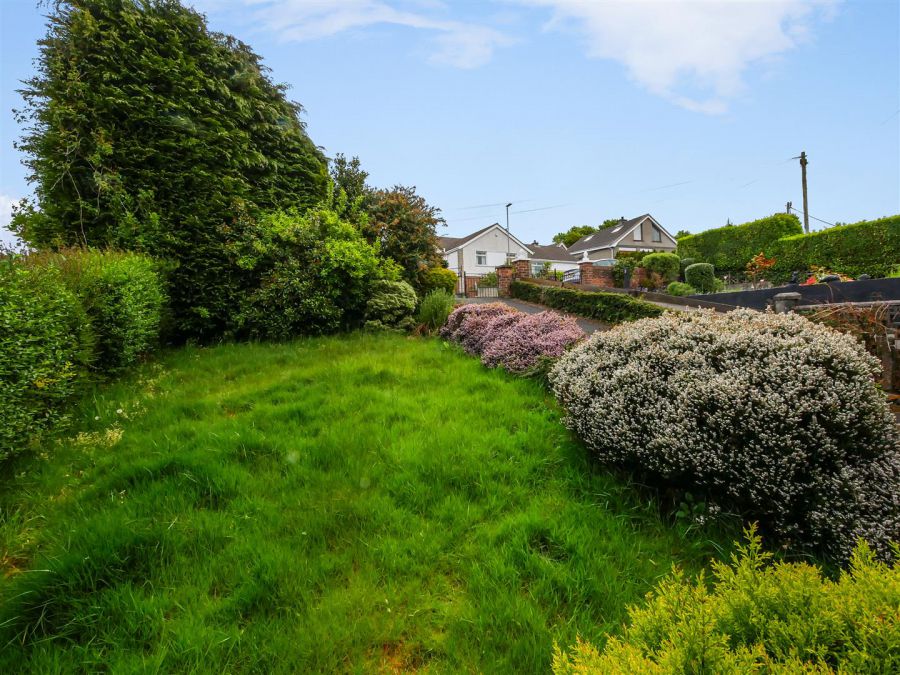 20 Ivanhoe Avenue, Saintfield Road