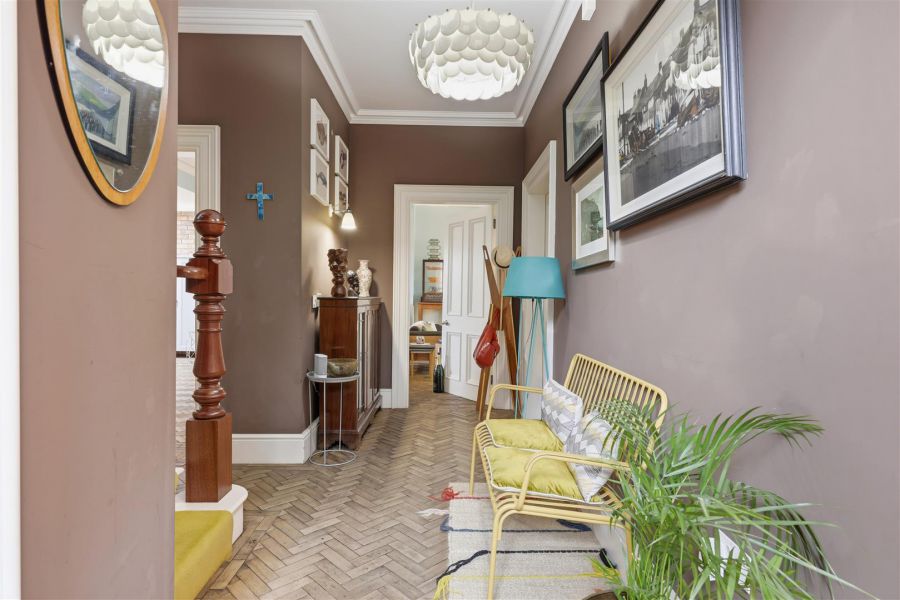 12 Knockbreda Road
