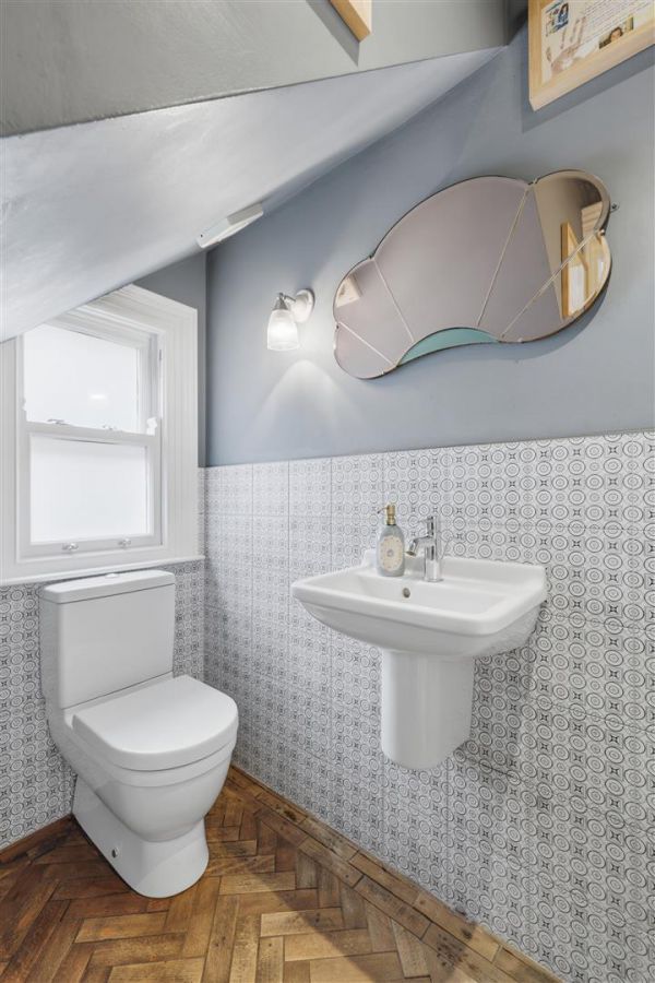 12 Knockbreda Road