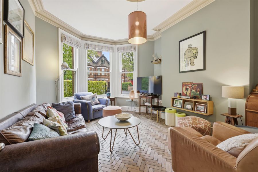 12 Knockbreda Road
