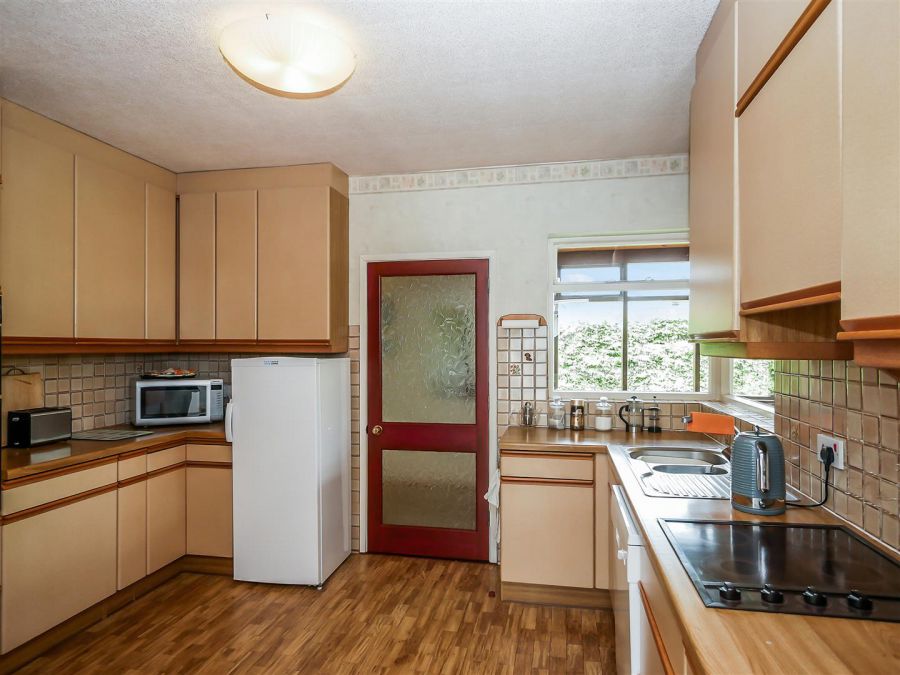 4 Blenheim Park