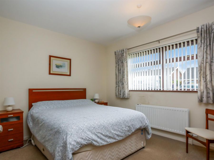 4 Blenheim Park