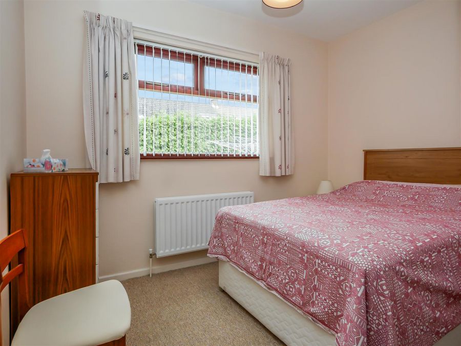 4 Blenheim Park