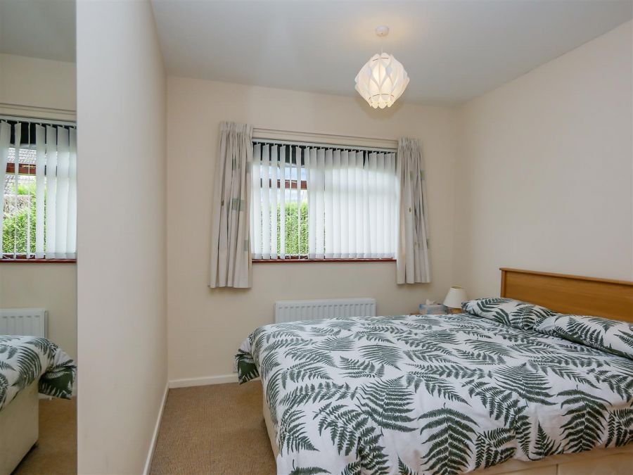 4 Blenheim Park