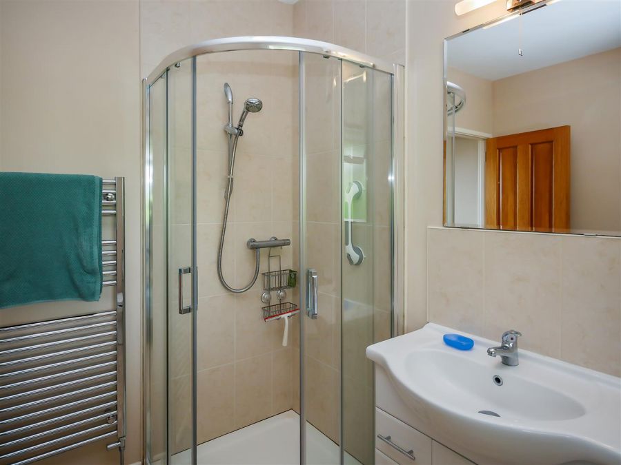 4 Blenheim Park