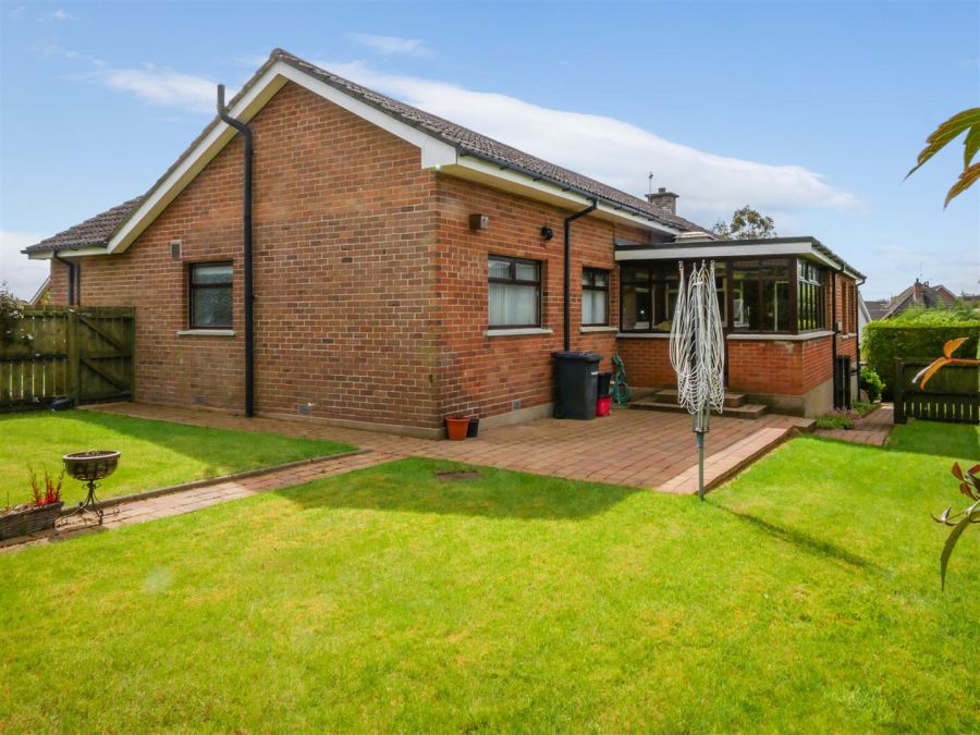4 Blenheim Park