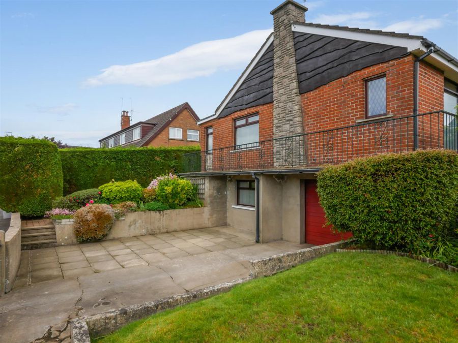 4 Blenheim Park