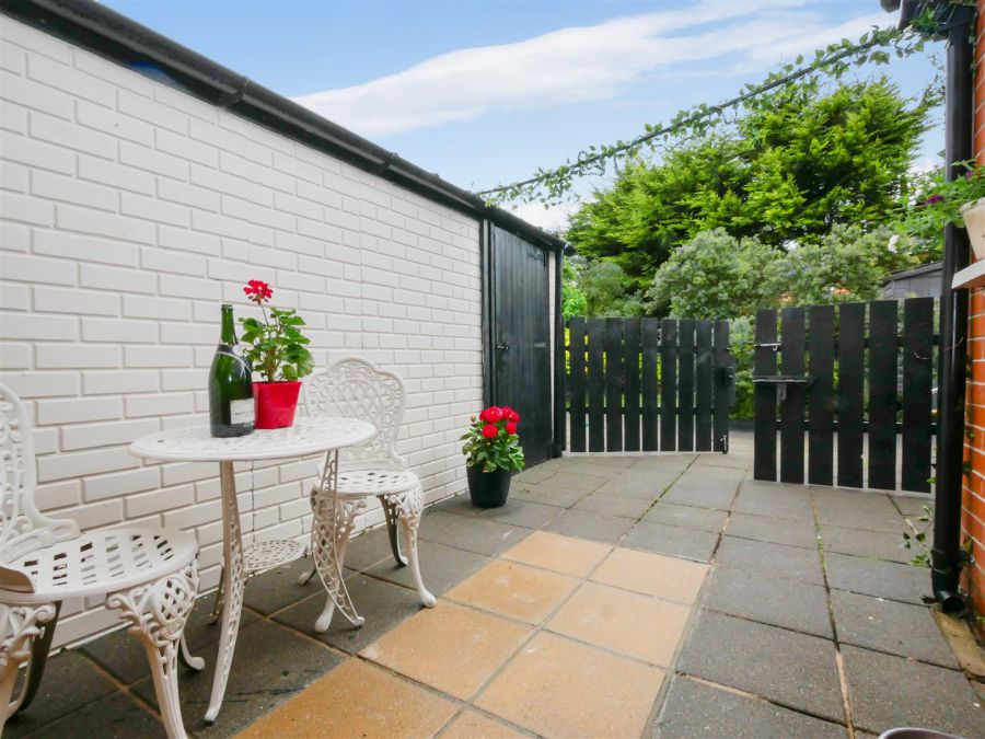 27 Loopland Crescent, Cregagh Road