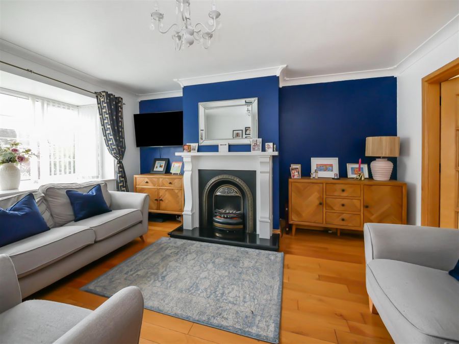 20 Upper Malvern Park, Cairnshill Road