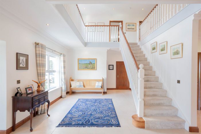 Country House With Equestrian Facilities And Lands "old Oaks" , 14B Moira Road