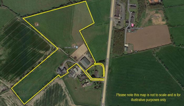 Country House With Equestrian Facilities And Lands 