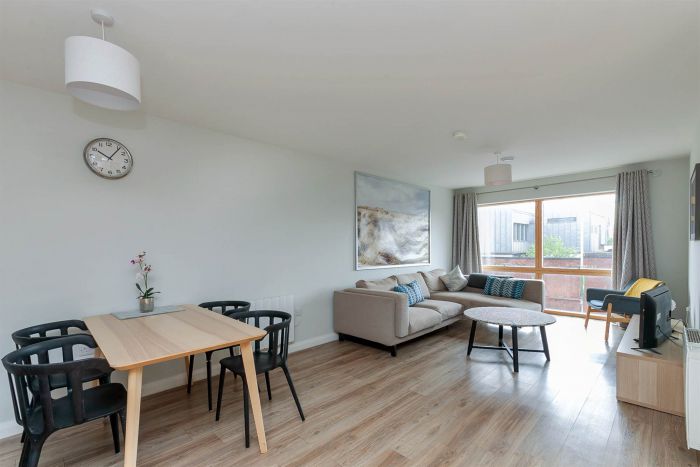 Apt 2.05 Portland 88